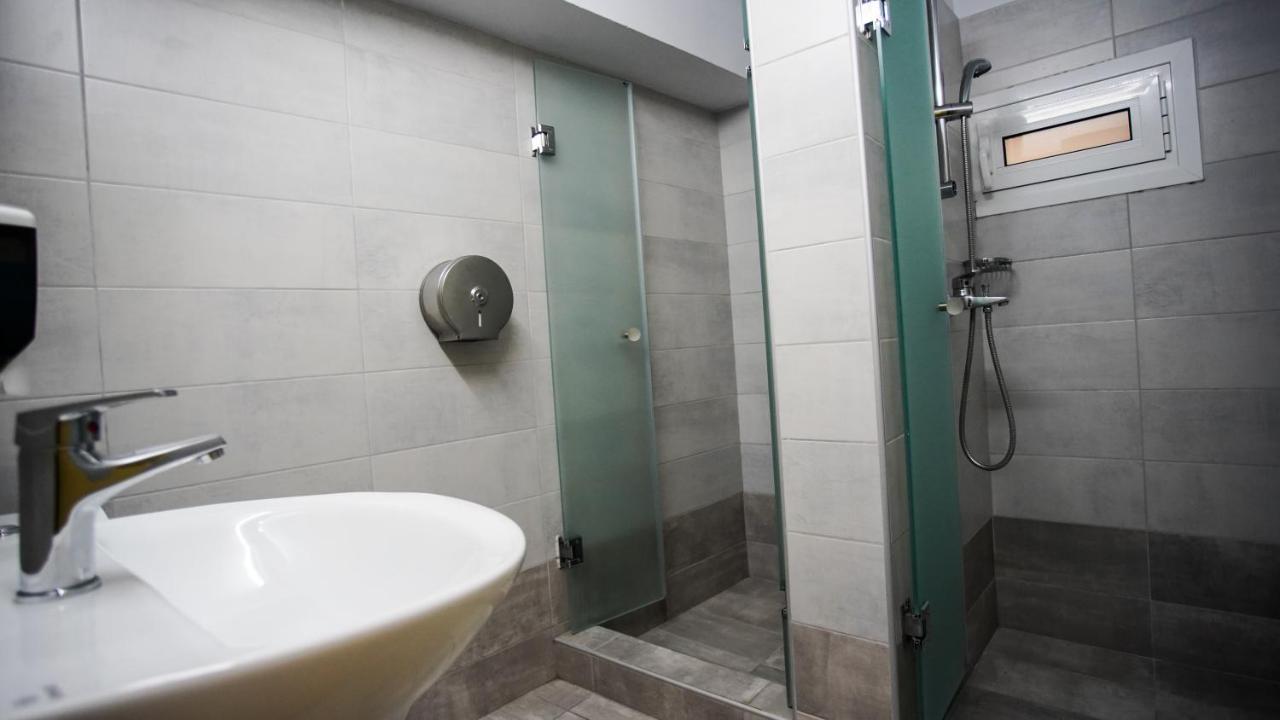 أثينا The Student & Travellers Inn المظهر الخارجي الصورة