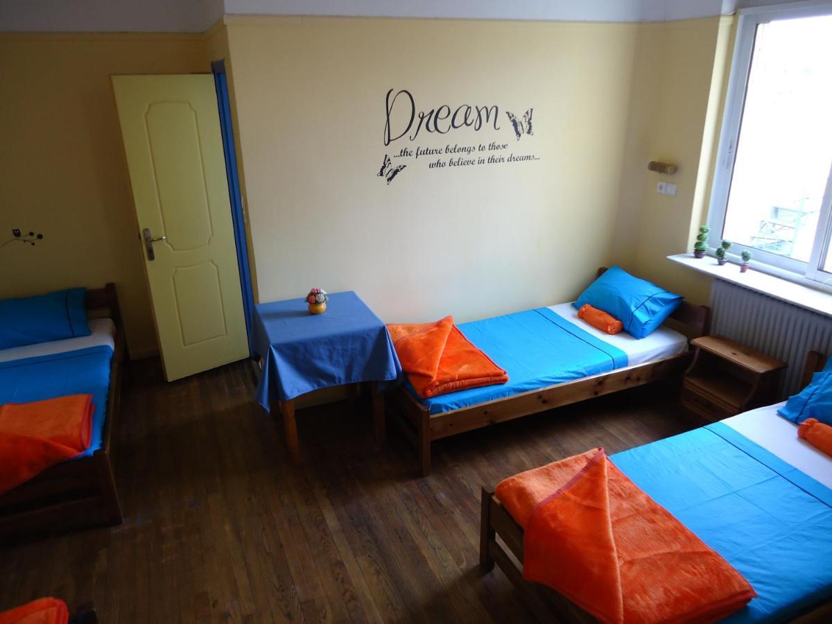 أثينا The Student & Travellers Inn الغرفة الصورة
