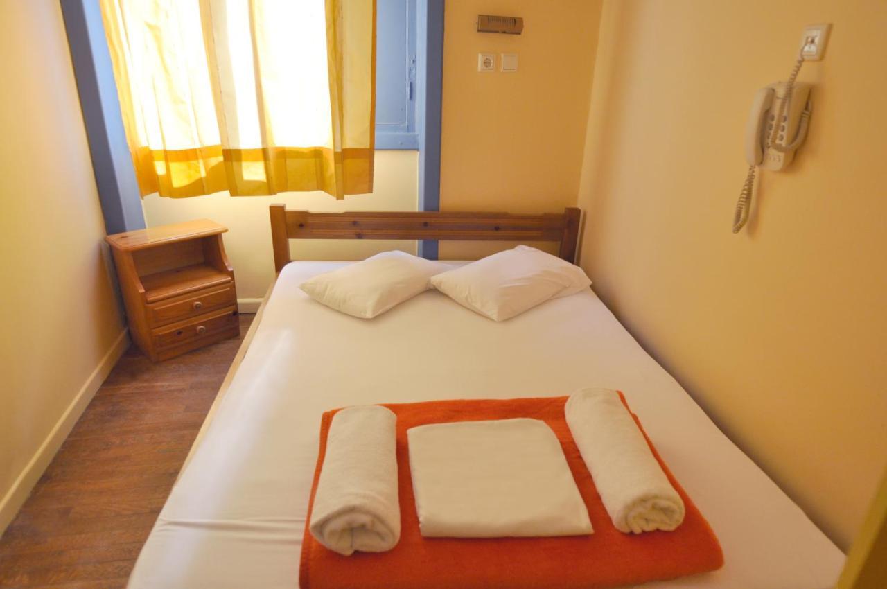 أثينا The Student & Travellers Inn المظهر الخارجي الصورة