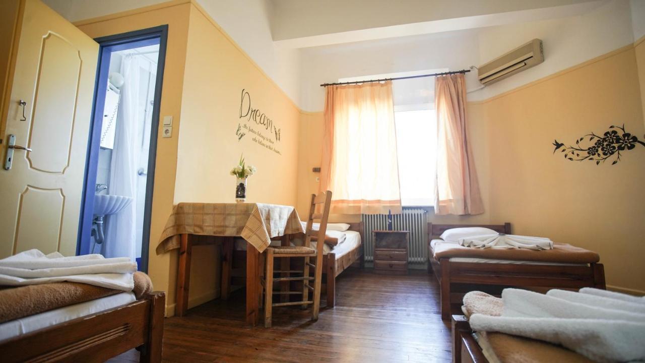 أثينا The Student & Travellers Inn المظهر الخارجي الصورة