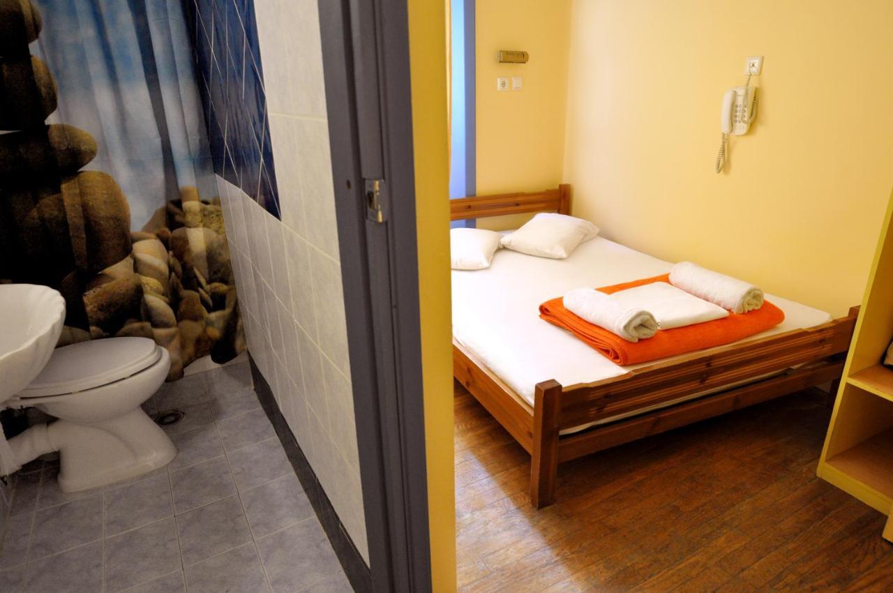 أثينا The Student & Travellers Inn المظهر الخارجي الصورة