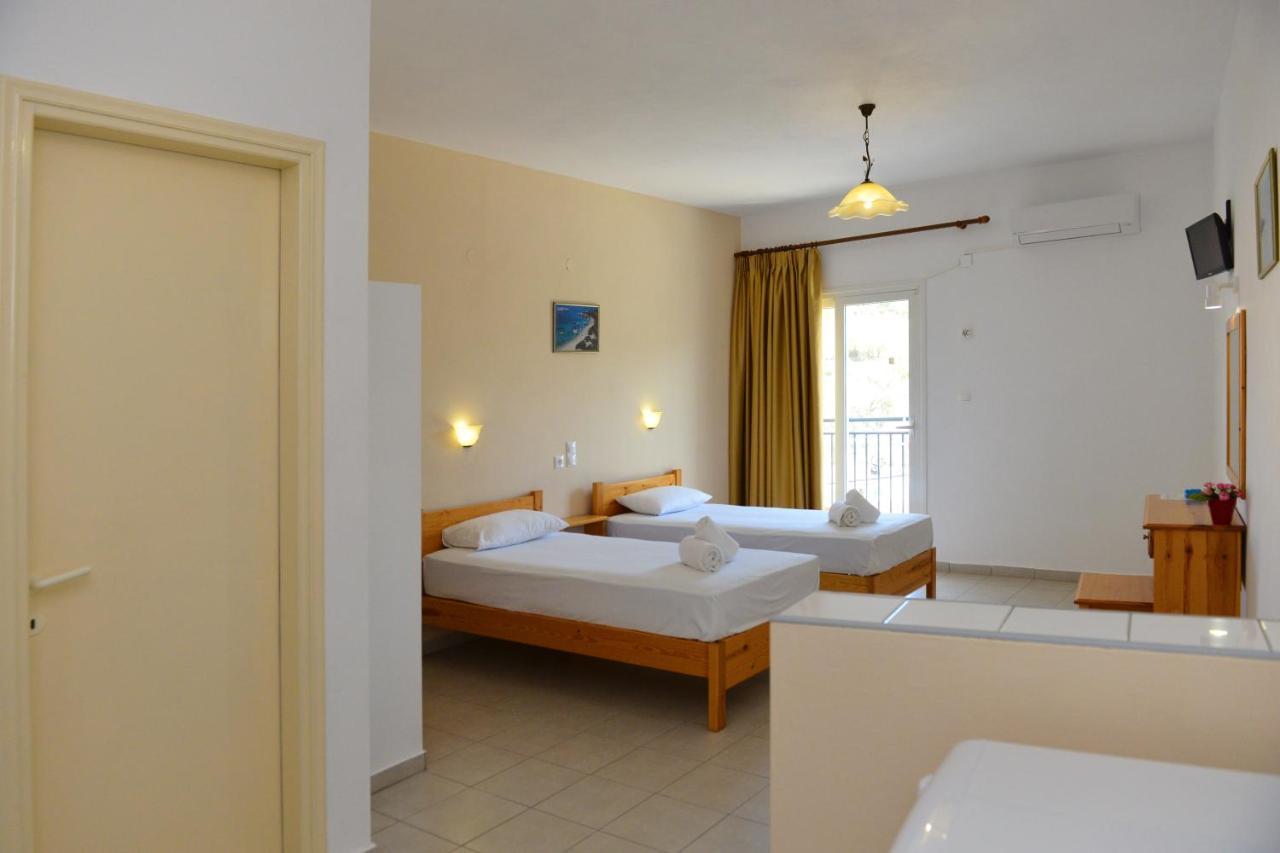 أثينا The Student & Travellers Inn المظهر الخارجي الصورة